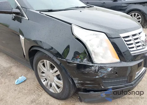 2016 Cadillac Srx Luxury Collection z USA, uszkodzony, nr VIN 3GYFNEE37GS541667